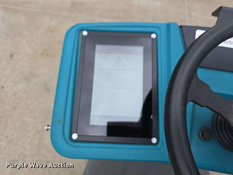 image for item EH8936 2019 Tennant T7AMR floor scrubber