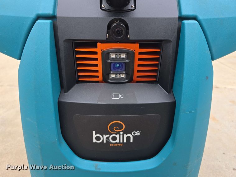 image for item EH8936 2019 Tennant T7AMR floor scrubber