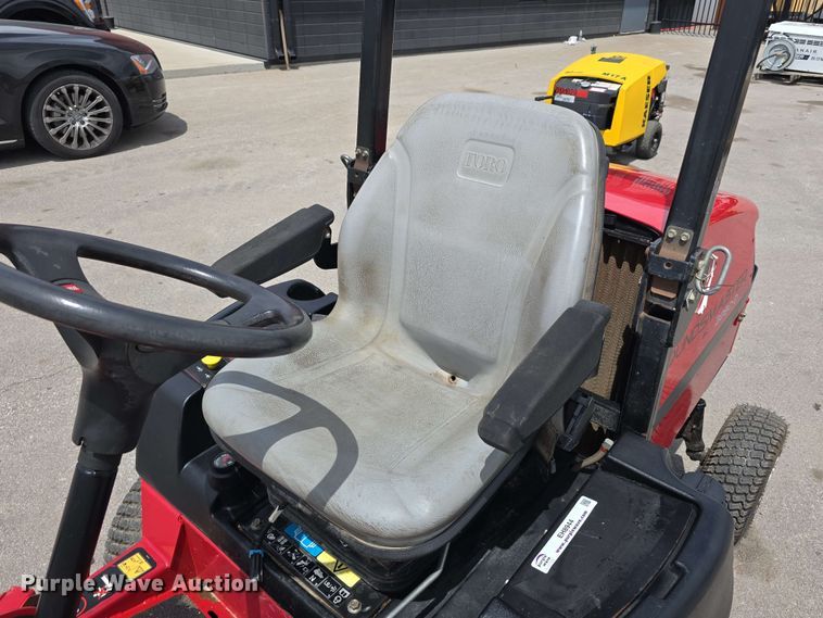 image for item EH8944 2014 Toro Groundsmaster 3280-D lawn mower