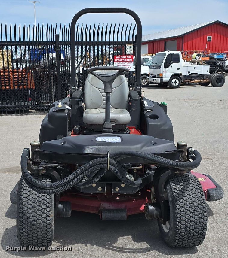 image for item EH8945 2016 Toro Groundsmaster 360 lawn mower
