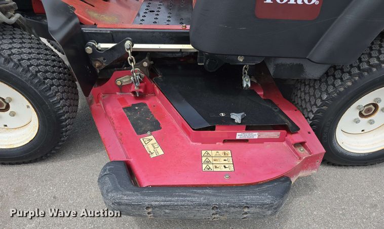 image for item EH8945 2016 Toro Groundsmaster 360 lawn mower