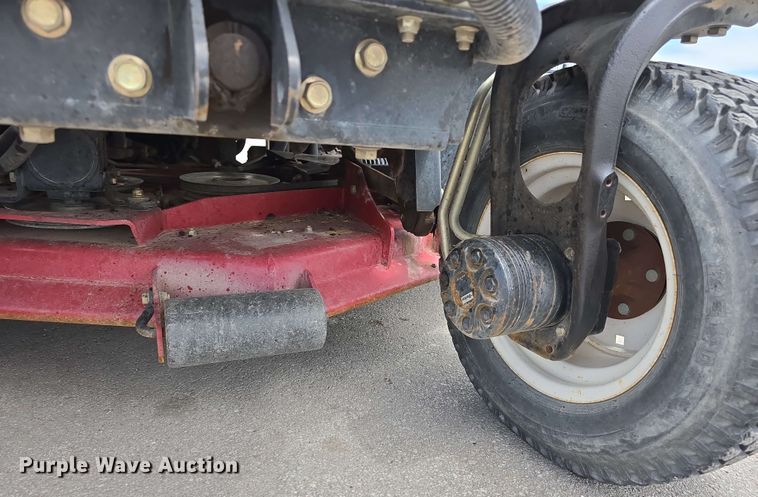 image for item EH8945 2016 Toro Groundsmaster 360 lawn mower