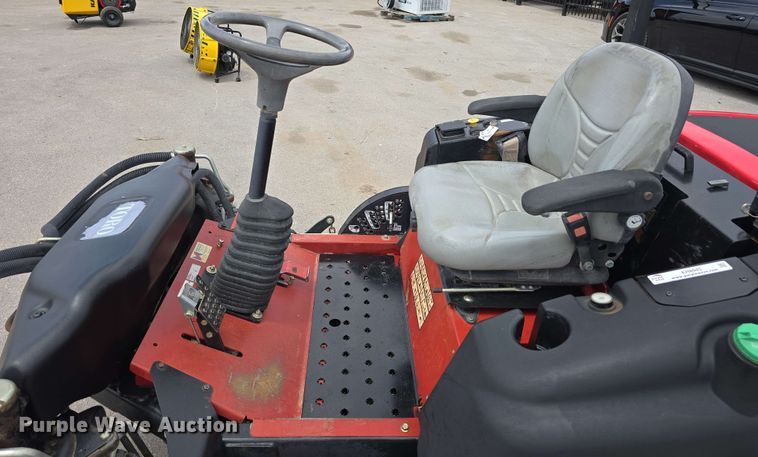 image for item EH8945 2016 Toro Groundsmaster 360 lawn mower