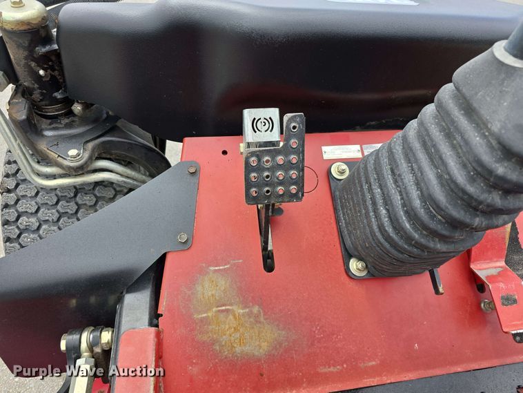 image for item EH8945 2016 Toro Groundsmaster 360 lawn mower