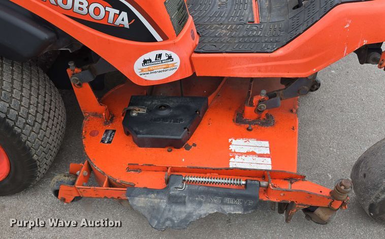 image for item EH8947 2019 Kubota ZD1211L ZTR lawn mower