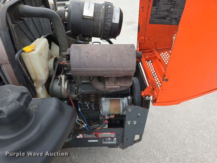 image for item EH8947 2019 Kubota ZD1211L ZTR lawn mower