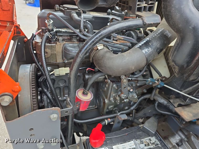 image for item EH8947 2019 Kubota ZD1211L ZTR lawn mower