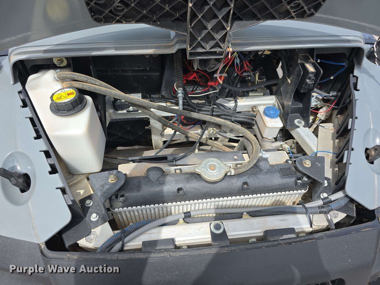 image for item EH8950 2019 Club Car Carryall 1700 utility vehicle