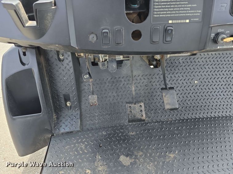 image for item EH8950 2019 Club Car Carryall 1700 utility vehicle