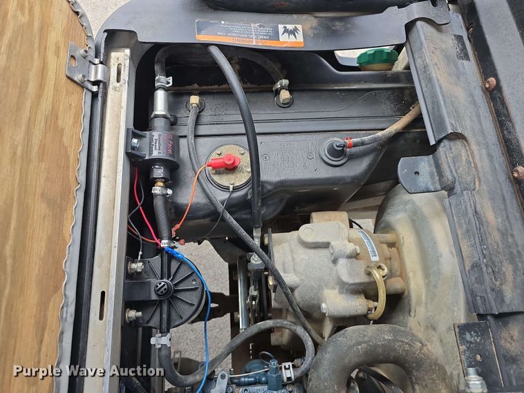 image for item EH8950 2019 Club Car Carryall 1700 utility vehicle