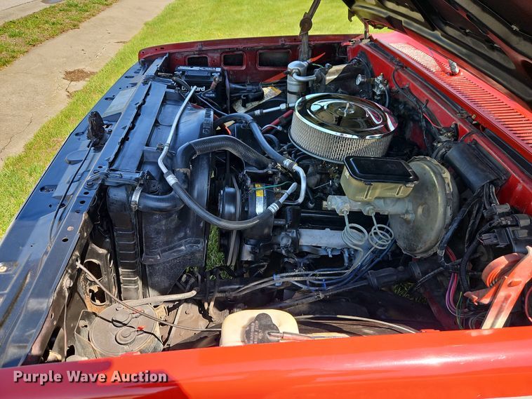 image for item EI8968 1984 Chevrolet C10 Scottsdale pickup truck