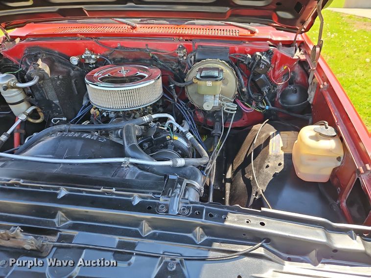 image for item EI8968 1984 Chevrolet C10 Scottsdale pickup truck