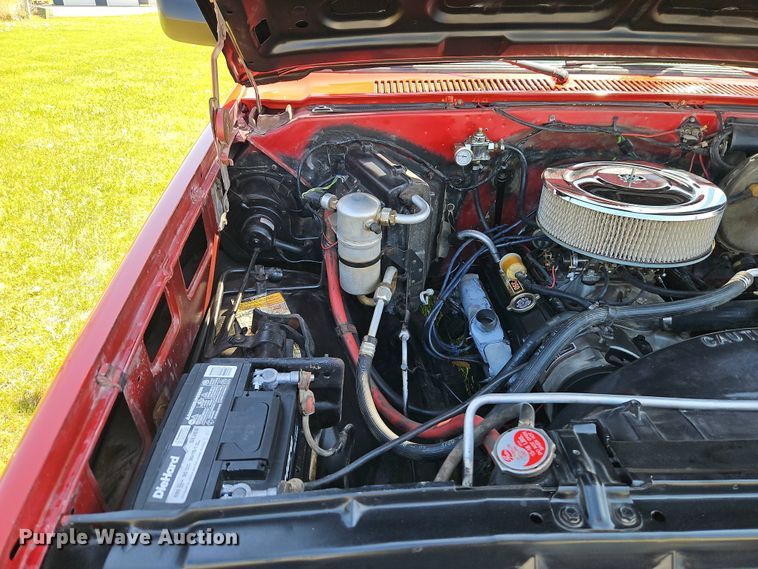 image for item EI8968 1984 Chevrolet C10 Scottsdale pickup truck