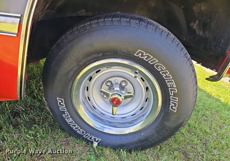 image for item EI8968 1984 Chevrolet C10 Scottsdale pickup truck