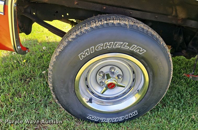 image for item EI8968 1984 Chevrolet C10 Scottsdale pickup truck