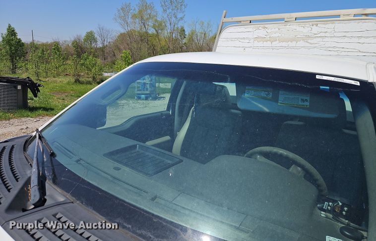 image for item EI8969 2010 Ford F150 pickup truck