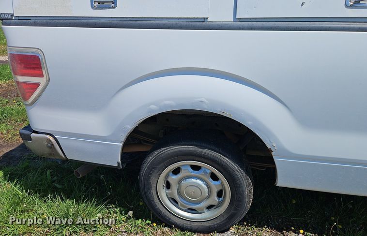 image for item EI8969 2010 Ford F150 pickup truck