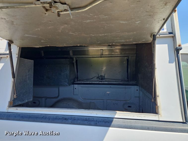 image for item EI8969 2010 Ford F150 pickup truck