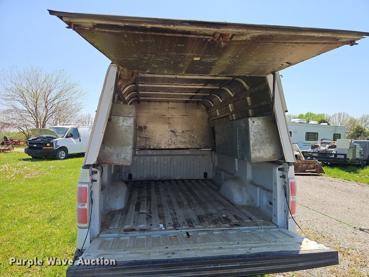 image for item EI8969 2010 Ford F150 pickup truck