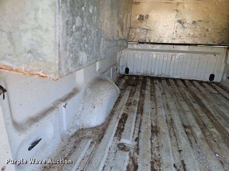 image for item EI8969 2010 Ford F150 pickup truck