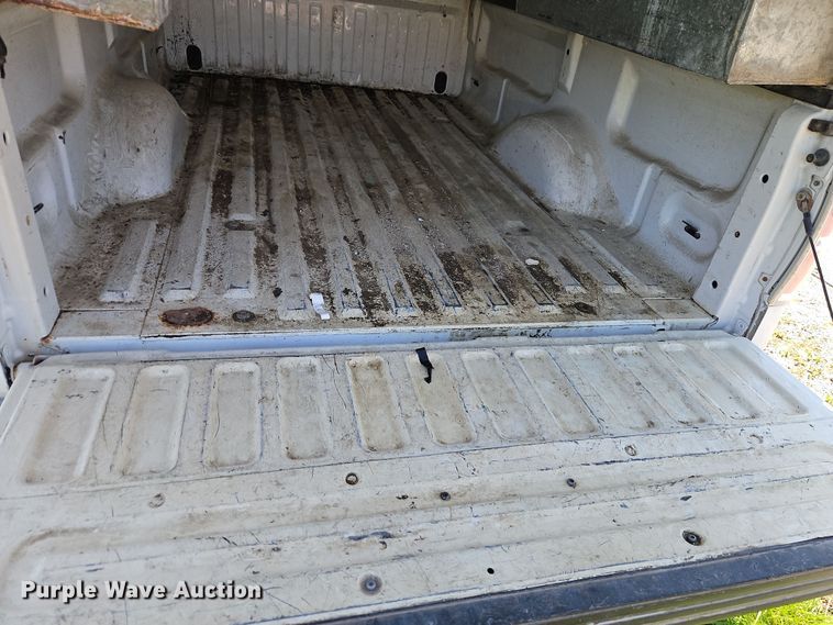 image for item EI8969 2010 Ford F150 pickup truck