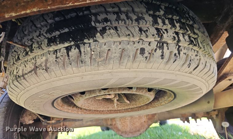 image for item EI8969 2010 Ford F150 pickup truck