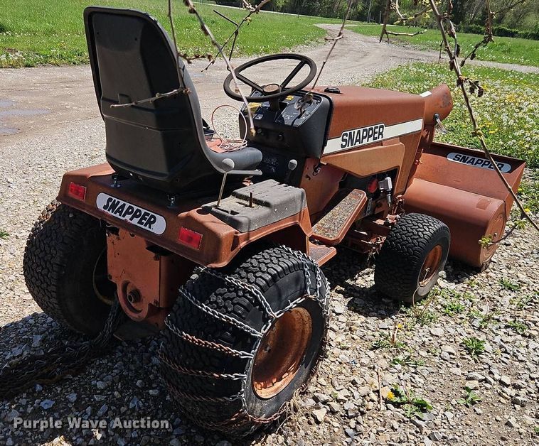 image for item EI8971 Snapper 1855A lawn tractor
