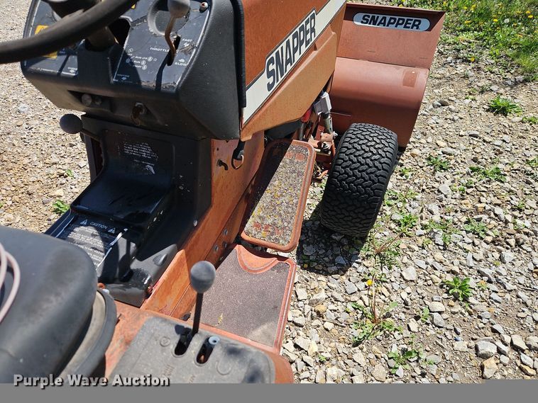 image for item EI8971 Snapper 1855A lawn tractor