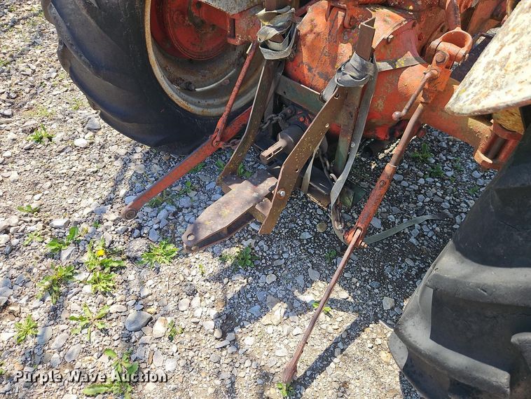 image for item EI8972 Ford tractor