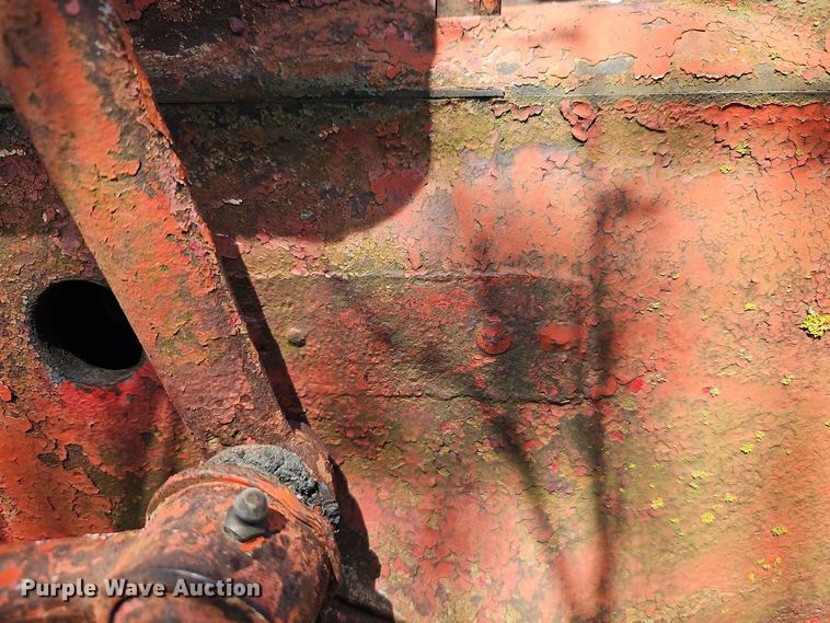 image for item EI8972 Ford tractor