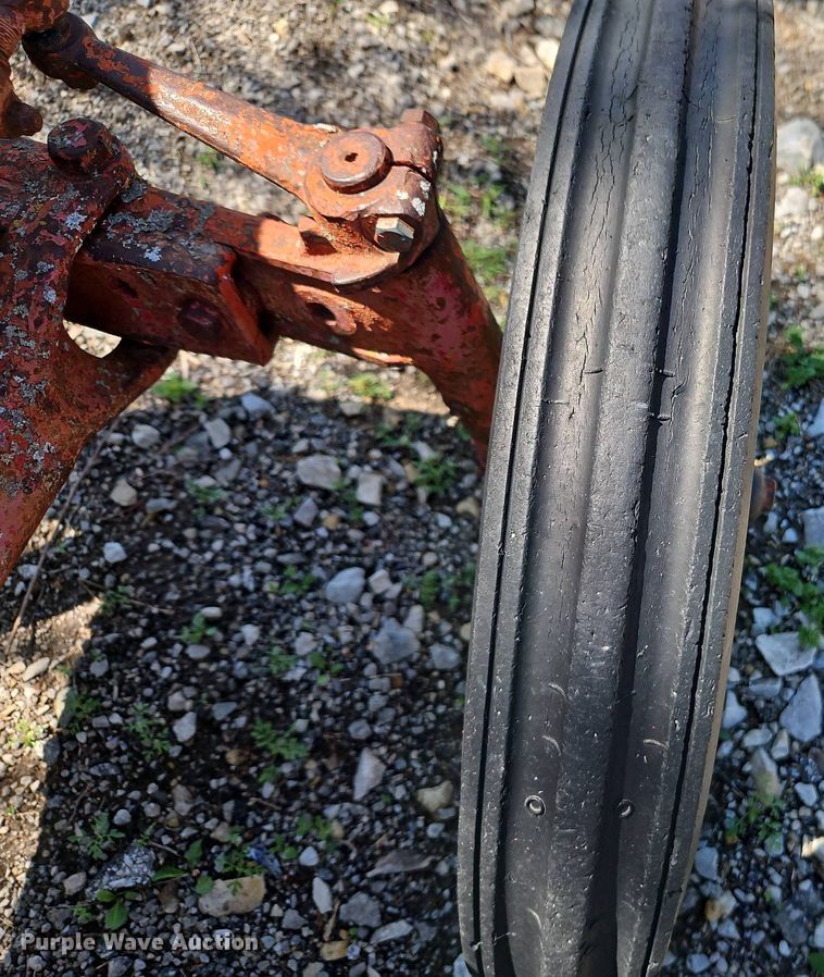 image for item EI8972 Ford tractor