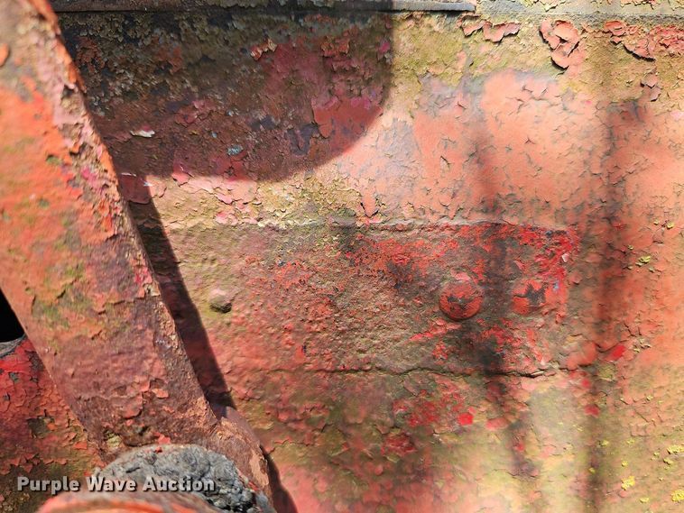 image for item EI8972 Ford tractor