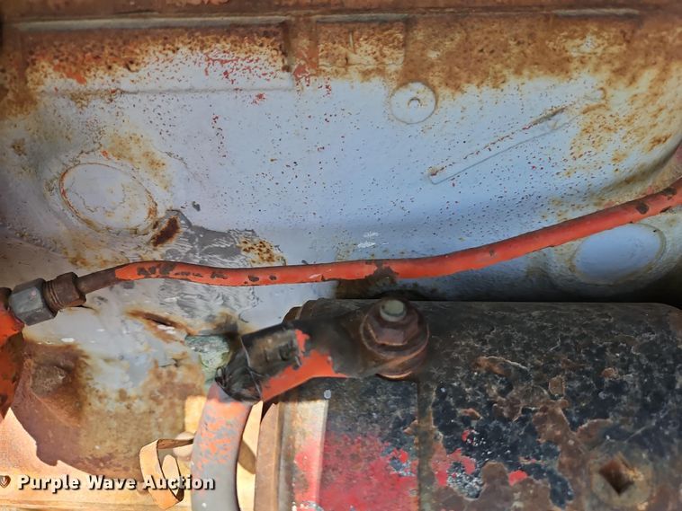 image for item EI8972 Ford tractor