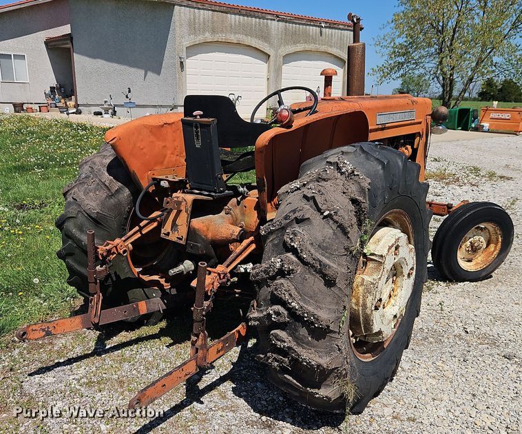 image for item EI8973 Allis-Chalmers tractor
