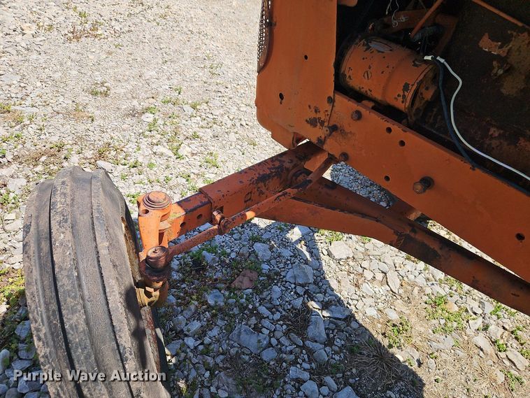 image for item EI8973 Allis-Chalmers tractor
