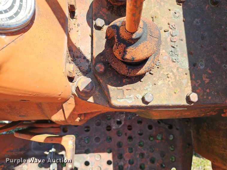 image for item EI8973 Allis-Chalmers tractor