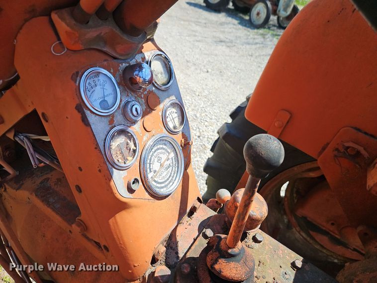 image for item EI8973 Allis-Chalmers tractor