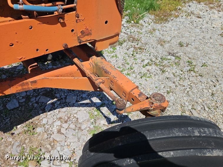 image for item EI8973 Allis-Chalmers tractor