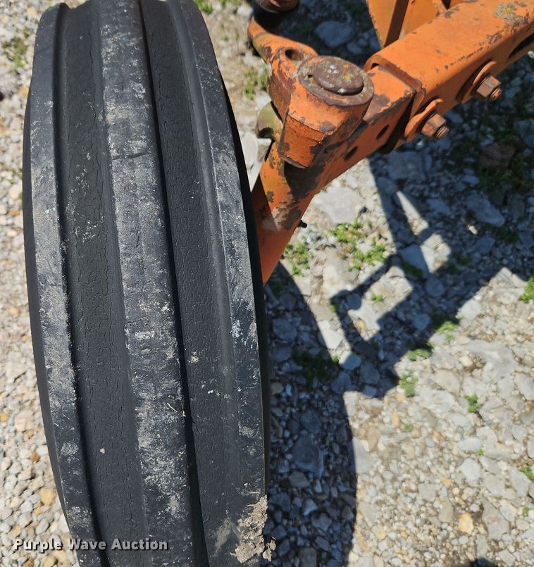 image for item EI8973 Allis-Chalmers tractor