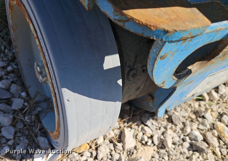 image for item EI8975 2012 Genie GR-20 vertical lift