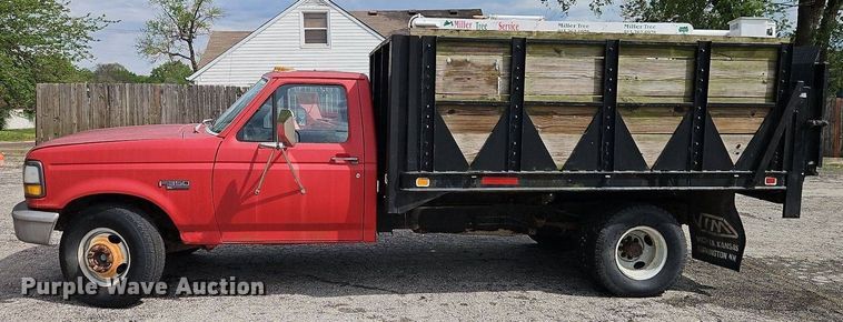 image for item EI8982 1993 Ford F350 dump bed pickup truck