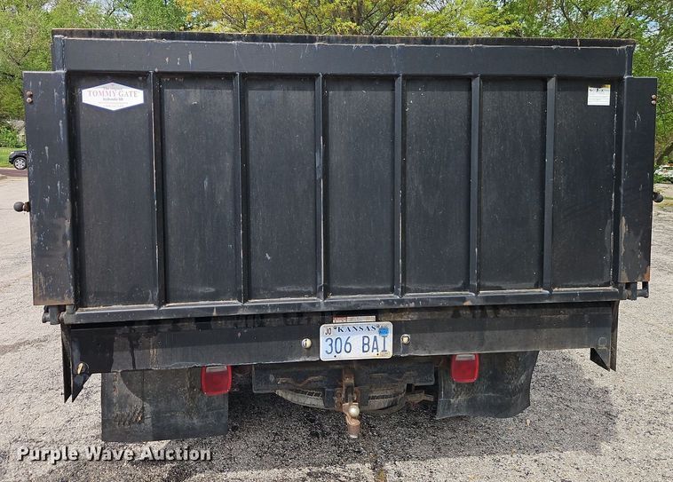 image for item EI8982 1993 Ford F350 dump bed pickup truck