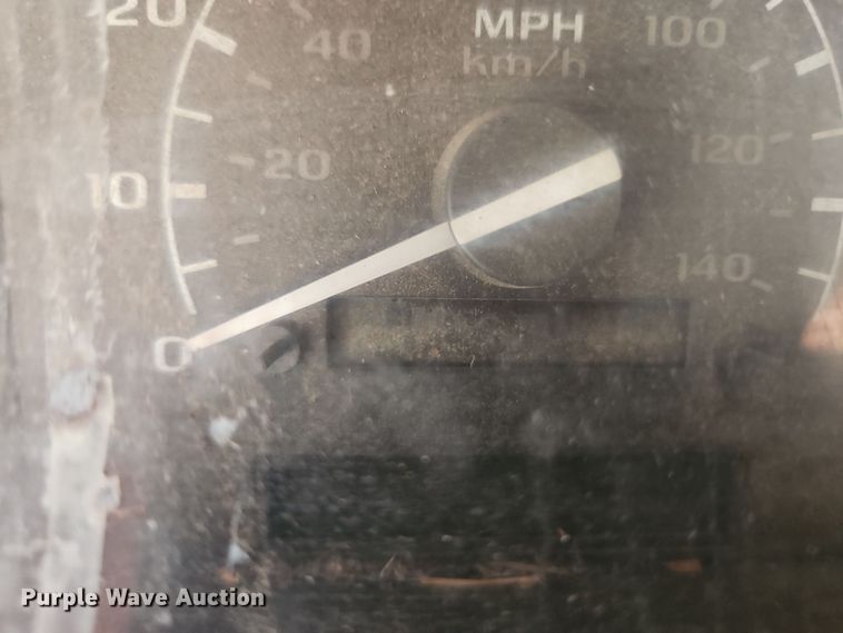 image for item EI8982 1993 Ford F350 dump bed pickup truck