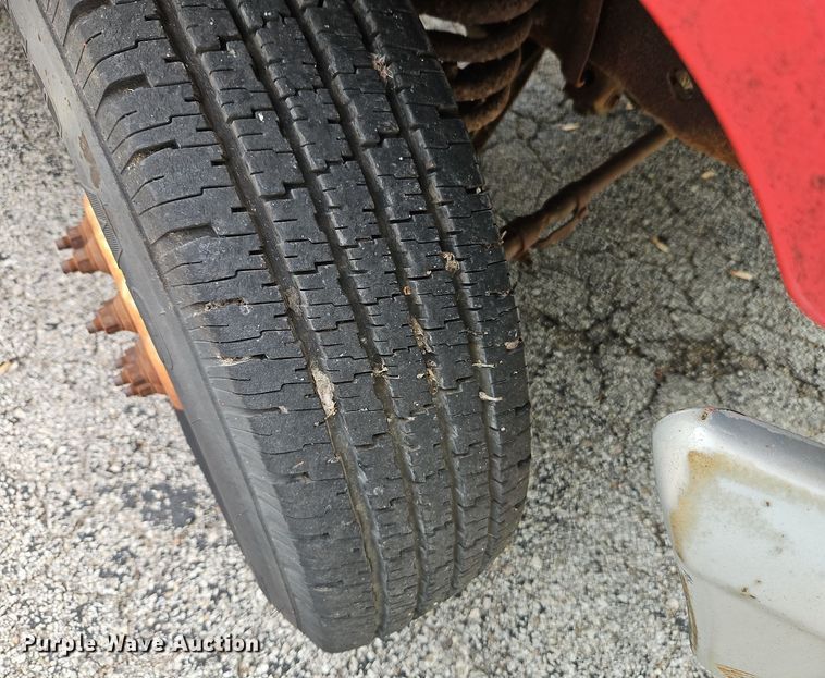 image for item EI8982 1993 Ford F350 dump bed pickup truck