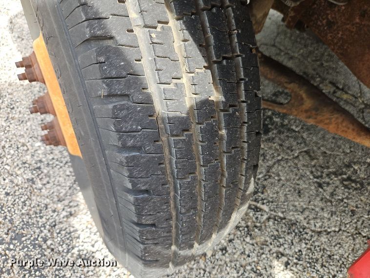 image for item EI8982 1993 Ford F350 dump bed pickup truck