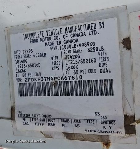 image for item EI8982 1993 Ford F350 dump bed pickup truck