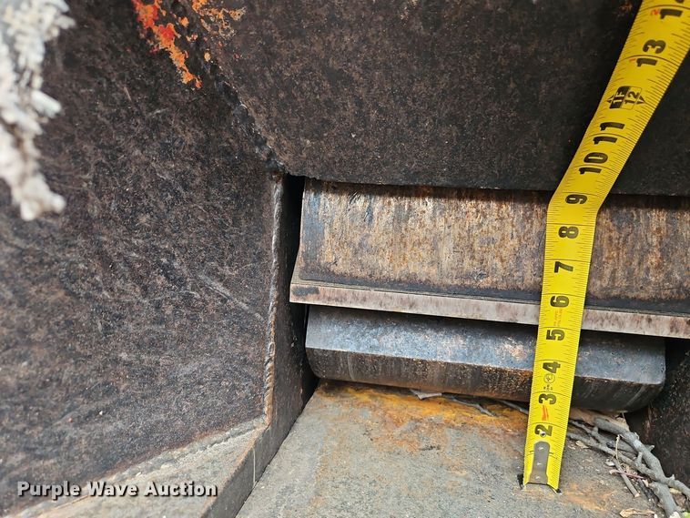 image for item EI8984 1979 Olat Chipper wood chipper