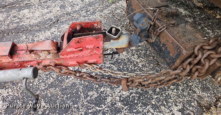 image for item EI8984 1979 Olat Chipper wood chipper