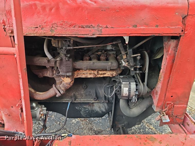 image for item EI8984 1979 Olat Chipper wood chipper