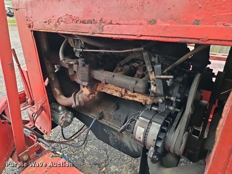 image for item EI8984 1979 Olat Chipper wood chipper